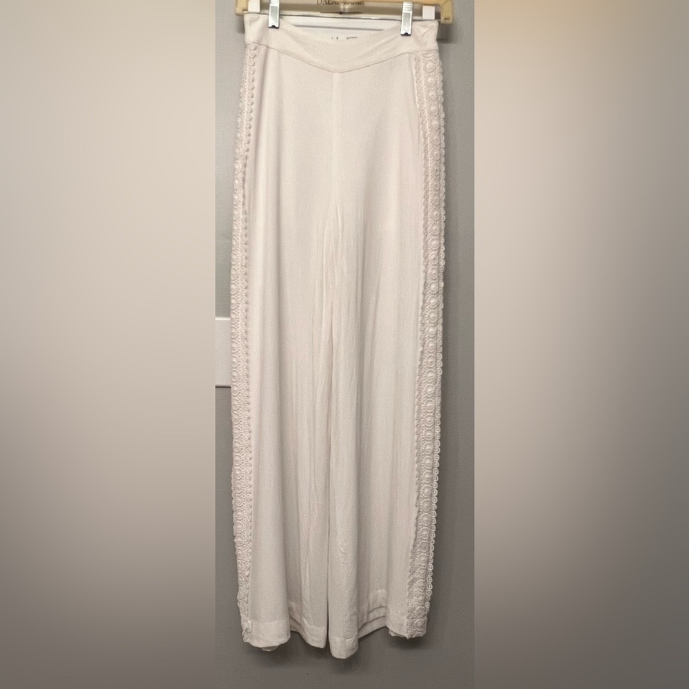 EUC Lovers and Friends Willow Ivory Pants XS